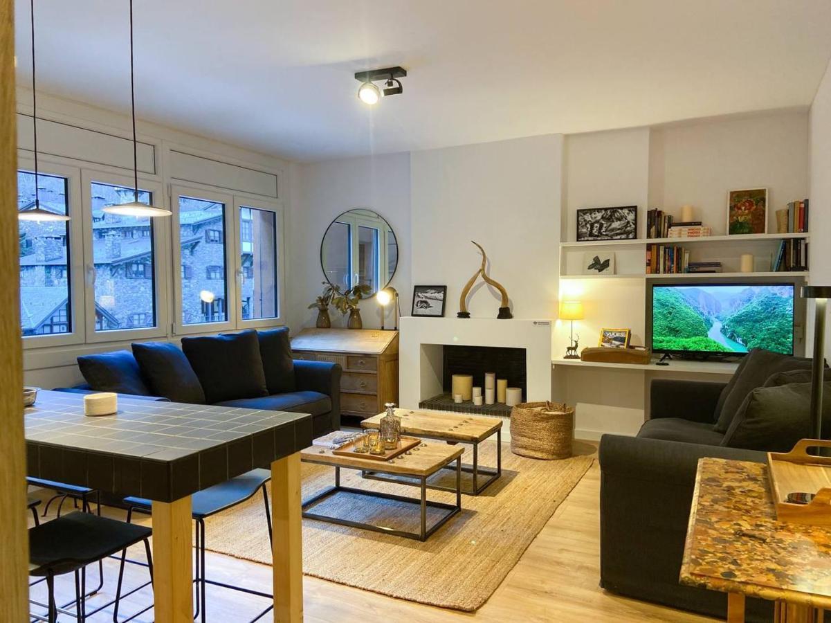 Uenik - Rustico & Moderno En Arinsal - Esqui Lägenhet Mas de Ribafeta Exteriör bild