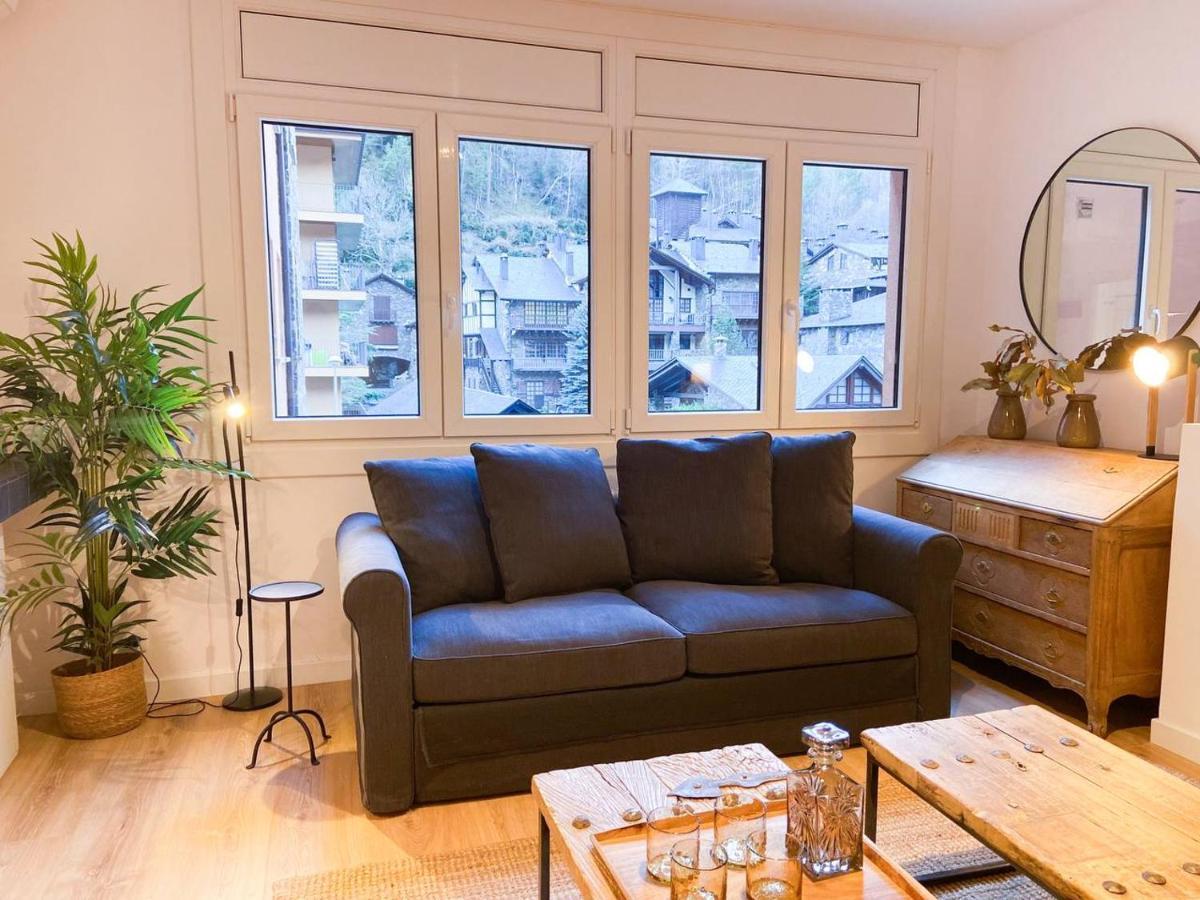 Uenik - Rustico & Moderno En Arinsal - Esqui Lägenhet Mas de Ribafeta Exteriör bild